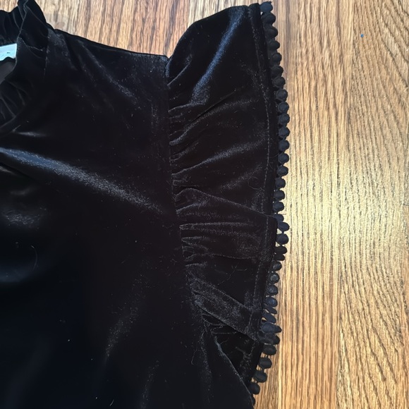 THML Velvet top, Medium - Picture 2 of 3